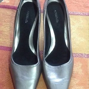 Aerosols shoe  👠SOLD🌺